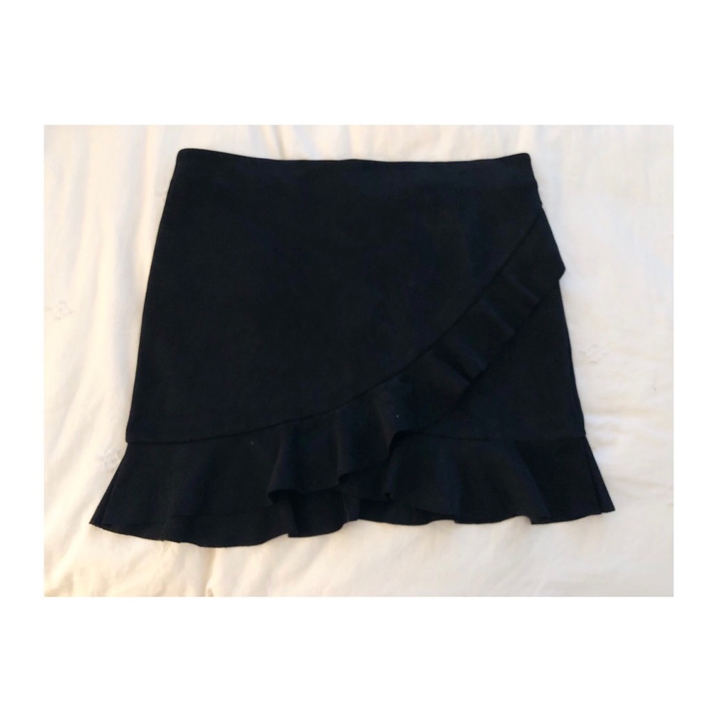 Suede ruffle skirt